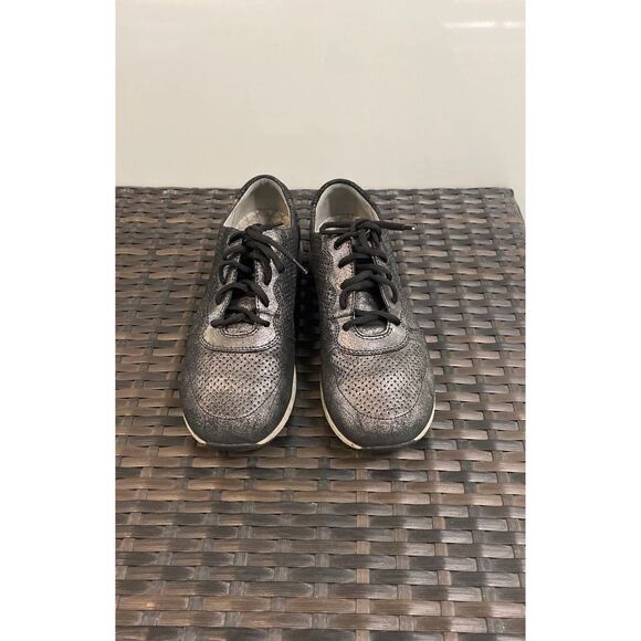 Dansko sneakers size 38 - Picture 4 of 6